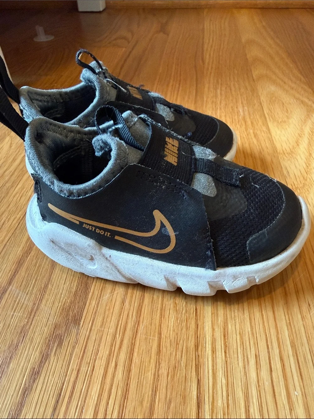 Nike Kids Black and Gray Slip-On Athletic Sneakers